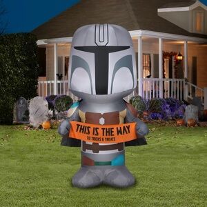 Star Wars Mandalorian 5ft Inflatable-NIB